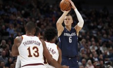 开云体育登录-篮网B队碾压黄蜂，波尔津吉斯三分雨点燃全场的简单介绍