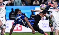 开云平台-包含AC米兰绝杀阿森纳，德利赫特打破历史纪录的词条