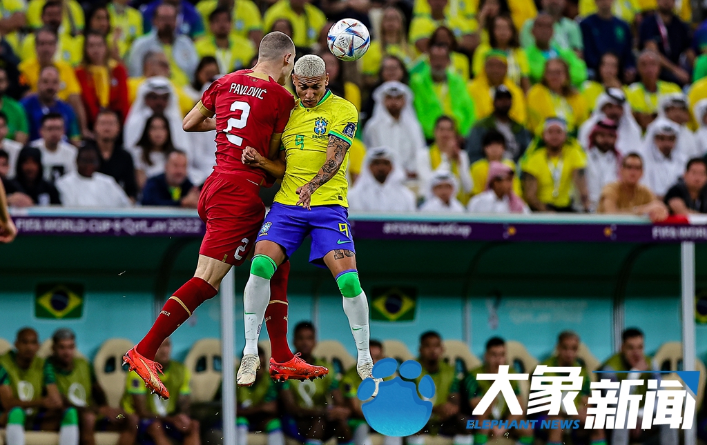 包含约文科维奇梅开二度，塞尔维亚客场击败卢森堡的词条