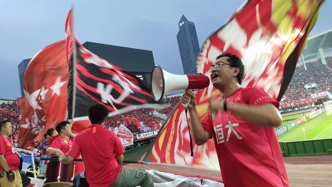 广州恒大胜出，成功挺进亚冠半决赛