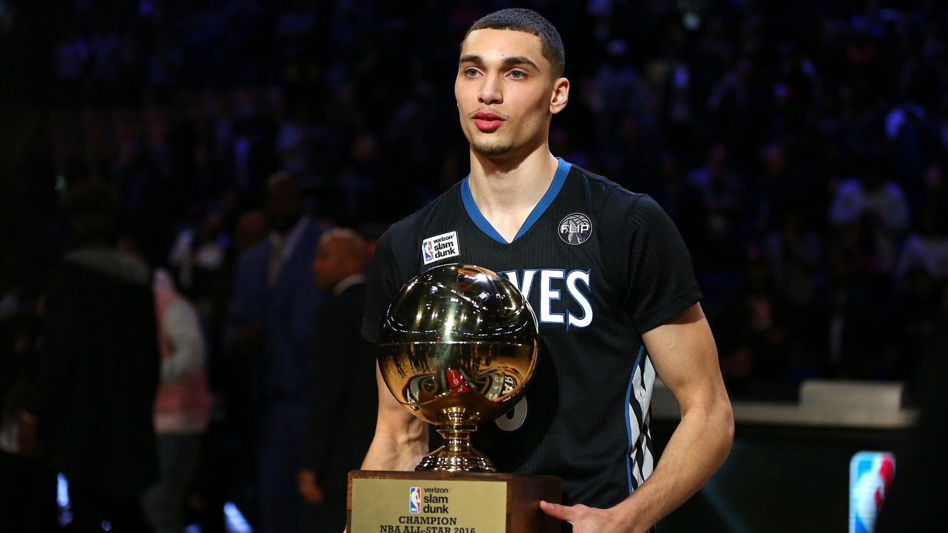 开拓者单节拉开山西队，拉梅洛成为关键先生