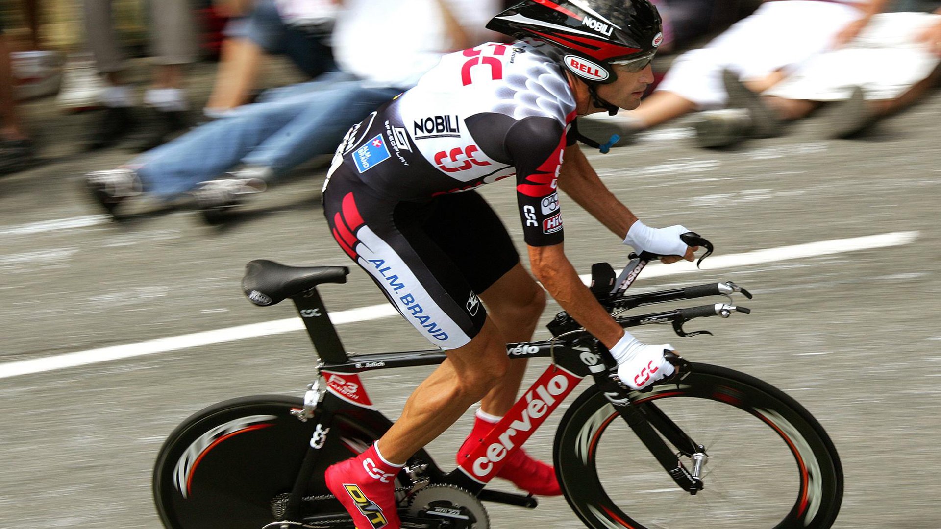 大场面先生西亚卡姆主宰赛场，猛龙战术洪流冲垮吉林队防线